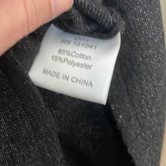 🌹🖤 One pretty time open shoulder dress😍 - Picture 8 of 8